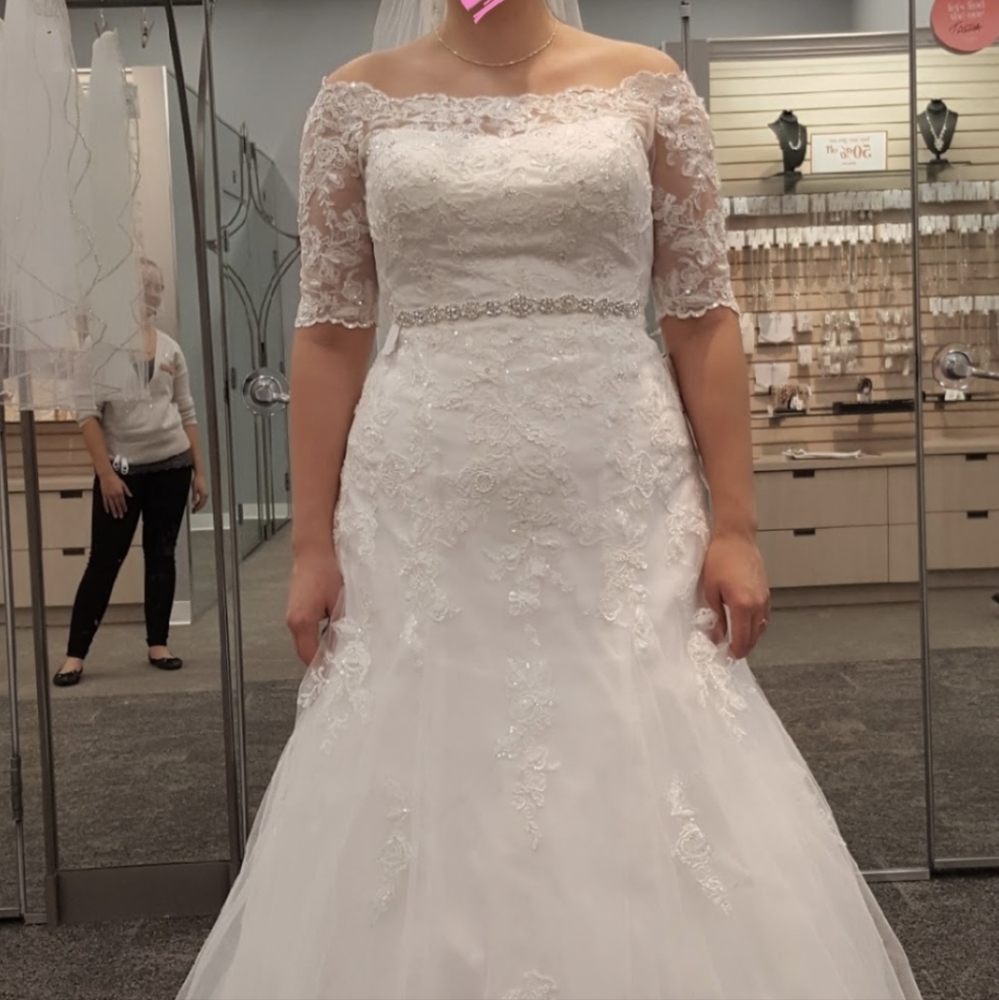 Wedding dress
